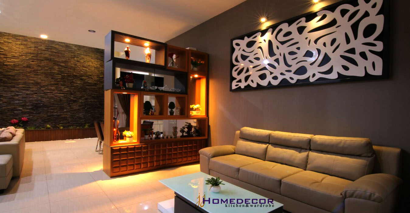 Application sample: aplikasi produk CNC pada interior rumah.Jl. Karya Baru, Pontianak.